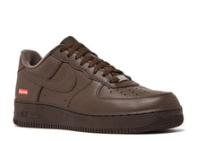 Load image into Gallery viewer, Nike Air Force 1 Low Supreme Baroque Brown