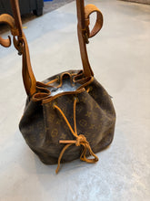 Load image into Gallery viewer, Louis Vuitton Noe