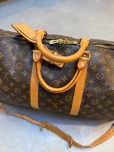 Load image into Gallery viewer, Louis Vuitton Keepall 55L & Strap (Like new condition)