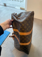 Load image into Gallery viewer, Louis Vuitton Keepall 45L