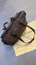 Load image into Gallery viewer, Louis Vuitton Chelsea Bag Damier