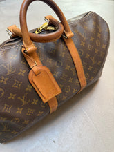 Load image into Gallery viewer, Louis Vuitton Keepall 45L (Good condition)