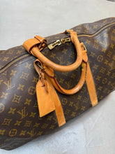 Load image into Gallery viewer, Louis Vuitton Keepall 55L