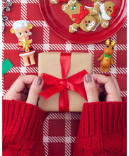 Load image into Gallery viewer, Sonny Angels Santa's Little Helper