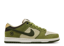 Load image into Gallery viewer, Nike SB Dunk Low Yuto Horigome Matcha
