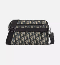 Afbeelding in Gallery-weergave laden, Dior Maxi Safari Messenger Bag
