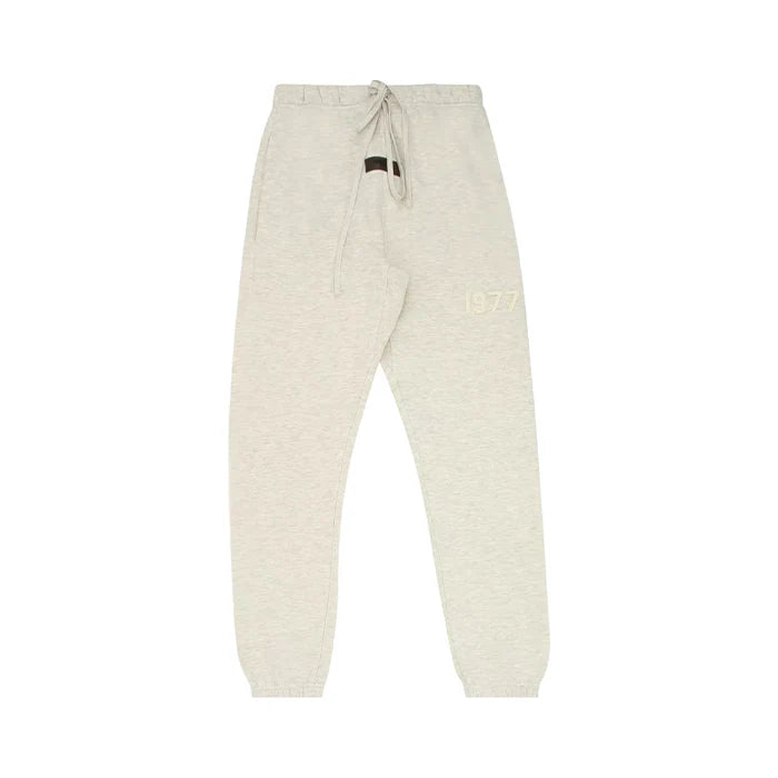 Fear of God Essentials Sweatpants SS22 - '1977 Light Oatmeal'