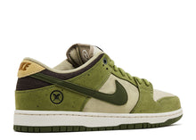 Load image into Gallery viewer, Nike SB Dunk Low Yuto Horigome Matcha
