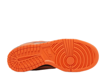 Afbeelding in Gallery-weergave laden, Nike SB Dunk Low Concepts Orange Lobster
