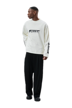 Afbeelding in Gallery-weergave laden, EQLT OVERSIZED LONGSLEEVE TEE OFF-WHITE
