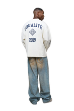 Afbeelding in Gallery-weergave laden, Equalité ISA OVERSIZED LONGSLEEVE TEE OFF-WHITE

