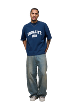 Afbeelding in Gallery-weergave laden, Equalité COLLECTIVE BOXY TEE NAVY
