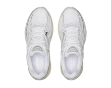 Afbeelding in Gallery-weergave laden, Saucony Progrid Omni 9 "Eggshell"
