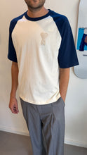 Load image into Gallery viewer, Ami Paris Patch Logo Contrast T-Shirt Navy Cream
