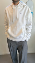 Load image into Gallery viewer, Jacquemus Le Sweatshirt Embroided White
