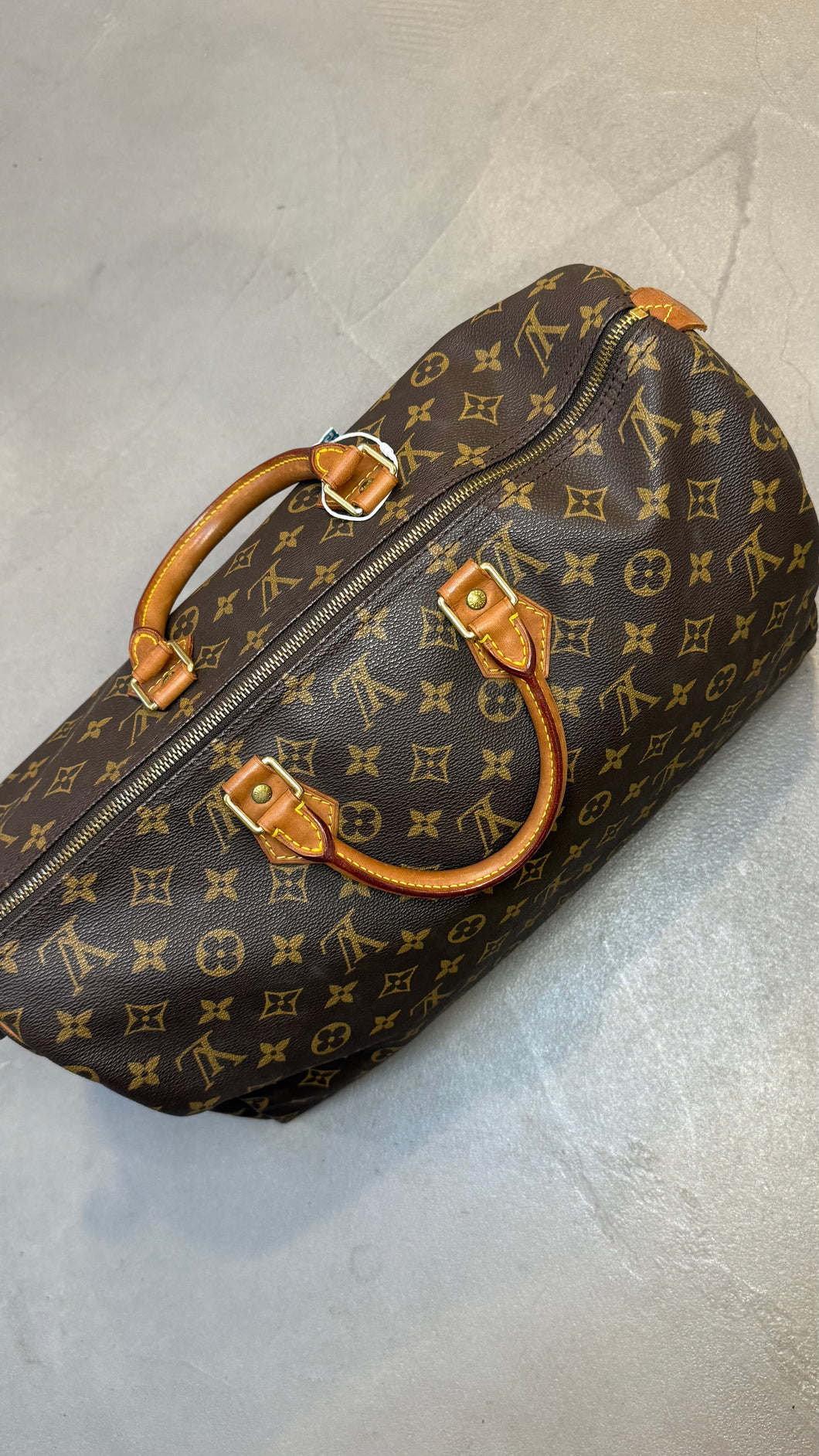 Louis Vuitton Speedy 40