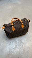 Load image into Gallery viewer, Louis Vuitton Speedy 30 (Pristine condition)
