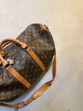 Afbeelding in Gallery-weergave laden, Louis Vuitton Keepall 50L W Strap

