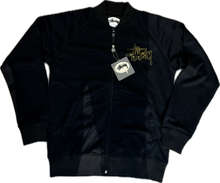 Load image into Gallery viewer, Stüssy Logo Trainings Jacket Black Zipper
