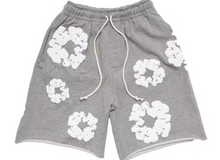 Load image into Gallery viewer, Denim Tears The Cotton Wreath Shorts Grey
