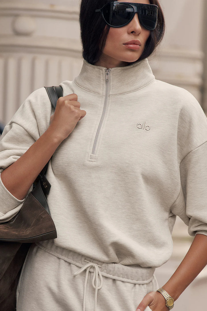 Alo Yoga Accolade Crew Neck Pullover Brown