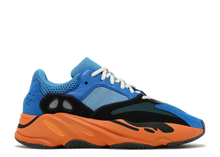 Afbeelding in Gallery-weergave laden, adidas Yeezy Boost 700 Bright Blue
