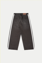 Load image into Gallery viewer, Bluss Black Striped Jeans
