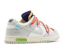 Afbeelding in Gallery-weergave laden, Nike Dunk Low Off-White Lot 23

