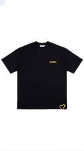 Afbeelding in Gallery-weergave laden, AmouRiche Black T-Shirt
