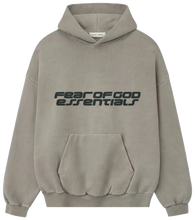 Afbeelding in Gallery-weergave laden, Fear of God Essentials Heavy Fleece 90s Hoodie 'Smoke Grey'
