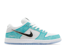 Afbeelding in Gallery-weergave laden, Nike SB Dunk Low April Skateboards
