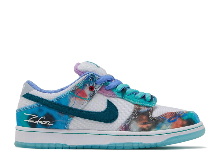 Nike SB Dunk Low Futura Laboratories Bleached Aqua