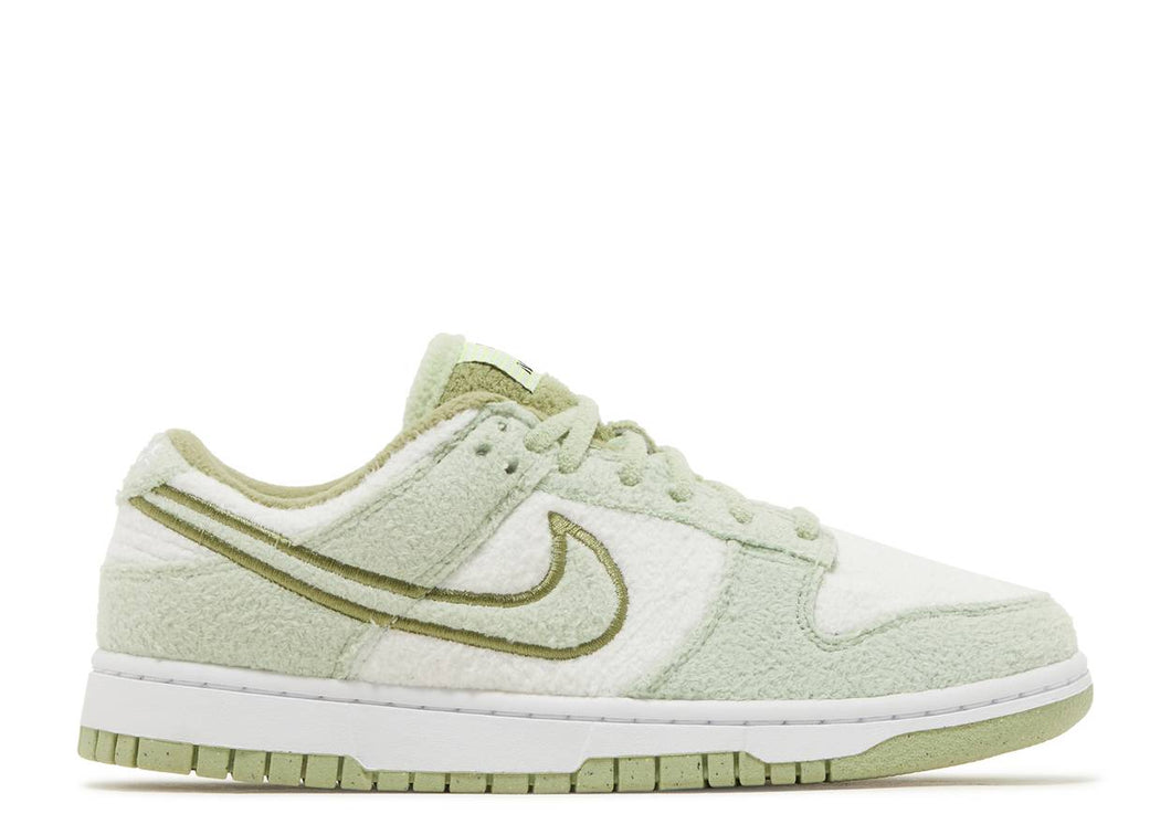 Nike Dunk Low SE Fleece Pack Honeydew