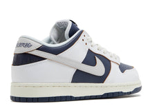 Load image into Gallery viewer, Nike SB Dunk Low HUF New York City
