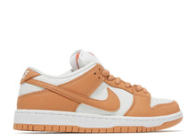 Load image into Gallery viewer, Nike SB Dunk Low Light Cognac
