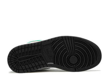 Load image into Gallery viewer, Jordan 1 Retro High Lucky Green
